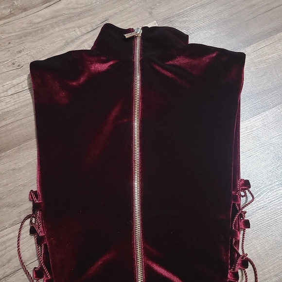 House Of CB London Sukina Velvet Lace Up Mini Dress - Picture 10 of 12